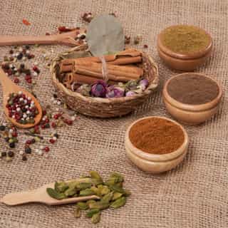 Güvenle Tüketin konsept görseli